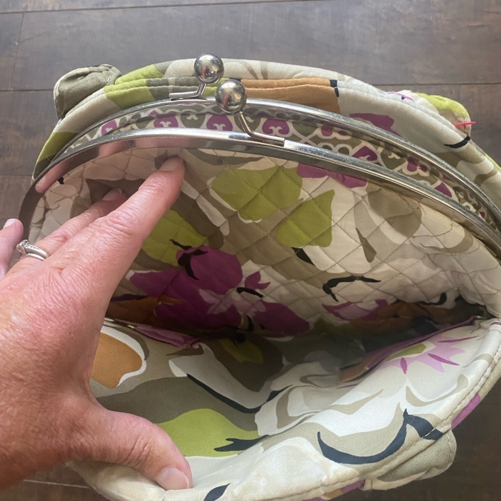 Vera Bradley Eloise Kiss Lock Handbag - Picture 13 of 14